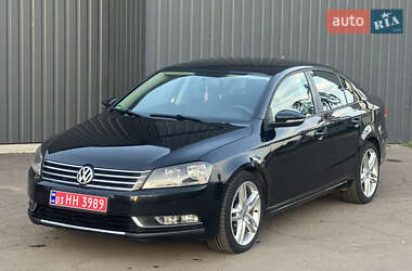 Седан Volkswagen Passat 2013 в Дубні