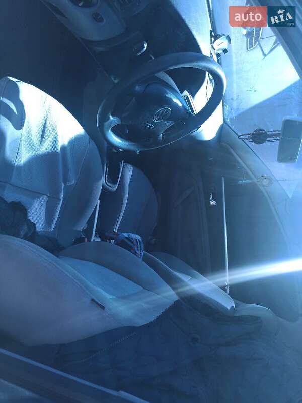 Седан Volkswagen Passat 1999 в Хмельницком