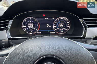 Універсал Volkswagen Passat 2017 в  фото 24 Універсал Volkswagen Passat 2017 в