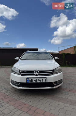 Універсал Volkswagen Passat 2011 в Вінниці