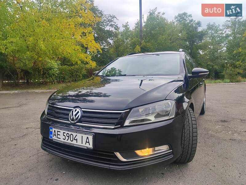 Volkswagen Passat 2011 Volkswagen Passat 2011
