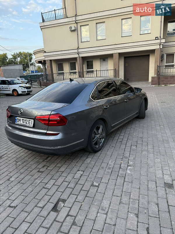 Седан Volkswagen Passat 2016 в Сумах