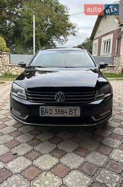 Универсал Volkswagen Passat 2012 в Ужгороде
