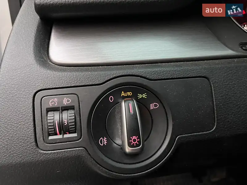 Volkswagen Passat 2014 VIN WVWZZZ3CZFE055173 фото оголошення 4 з 47