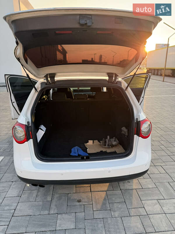 Универсал Volkswagen Passat 2008 в Луцке