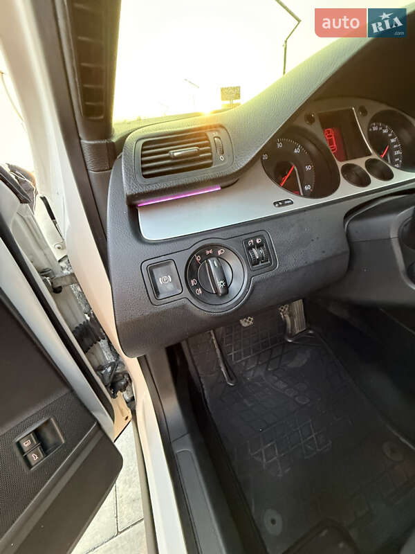 Универсал Volkswagen Passat 2008 в Луцке