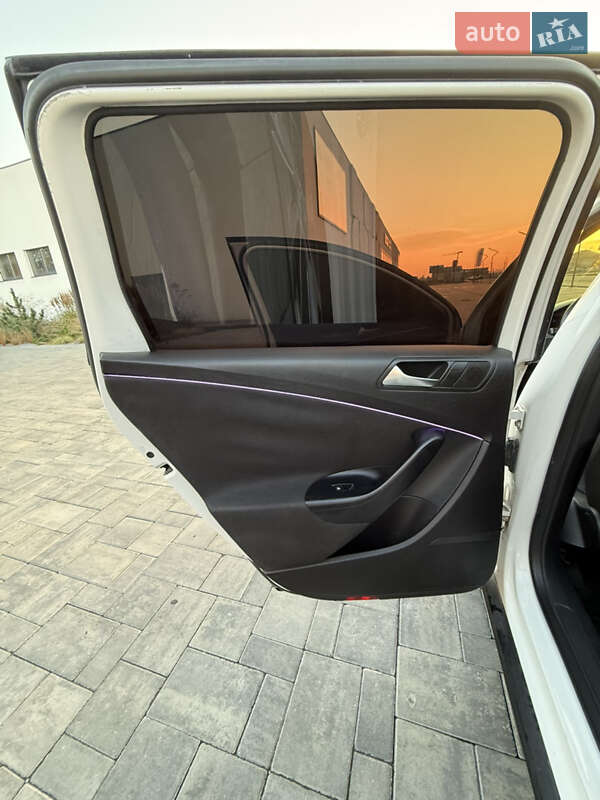 Универсал Volkswagen Passat 2008 в Луцке