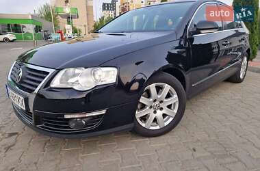 Седан Volkswagen Passat 2009 в  фото 52 Седан Volkswagen Passat 2009 в