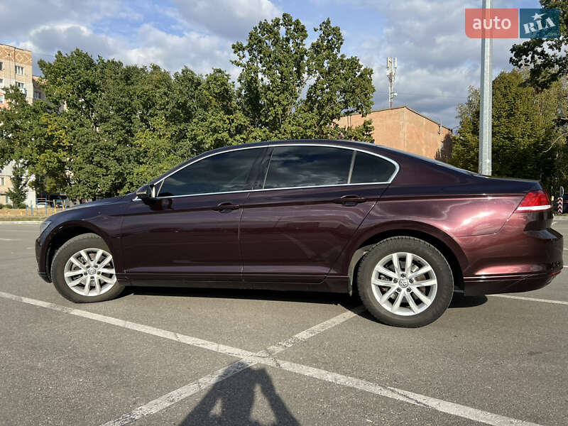Седан Volkswagen Passat 2016 в Кропивницькому