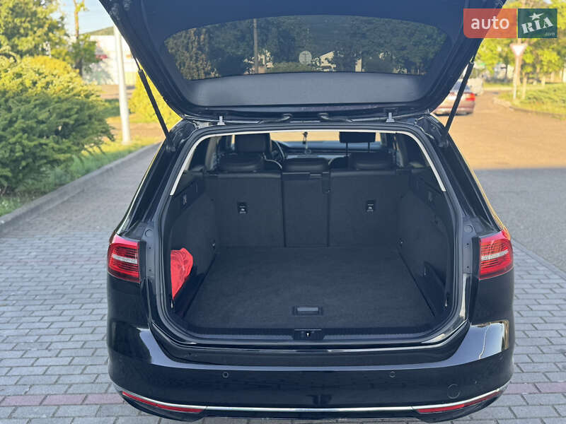 Універсал Volkswagen Passat 2015 в Виноградові фото 15 Універсал Volkswagen Passat 2015 в Виноградові