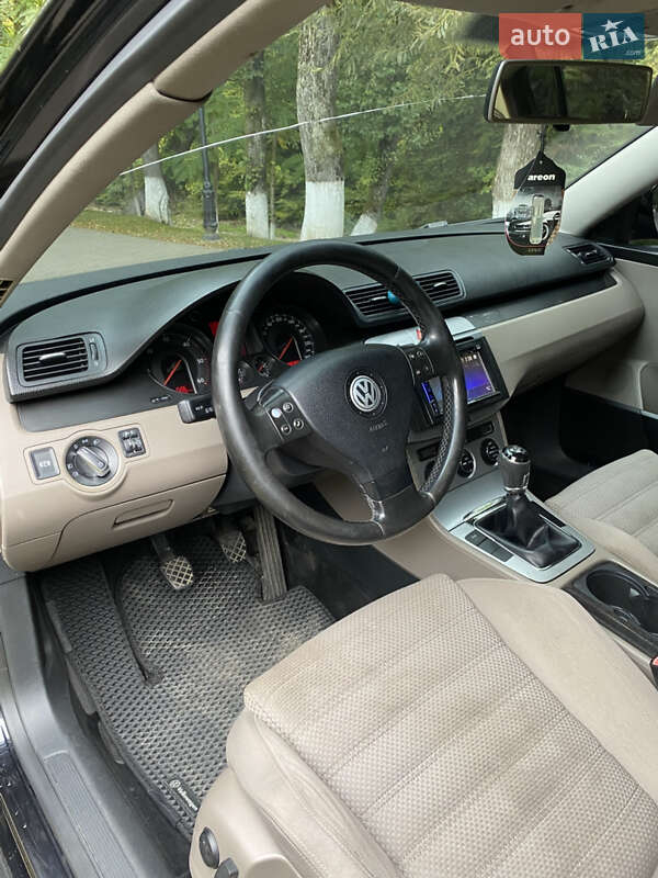 Седан Volkswagen Passat 2005 в Сваляві фото 7 Седан Volkswagen Passat 2005 в Сваляві