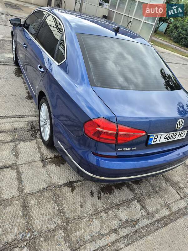 Седан Volkswagen Passat 2016 в Александрие
