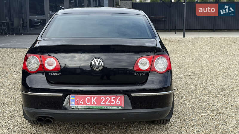 Седан Volkswagen Passat 2010 в Калуше
