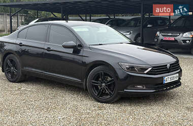 Седан Volkswagen Passat 2016 в Калуші