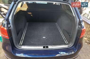 Универсал Volkswagen Passat 2012 в 