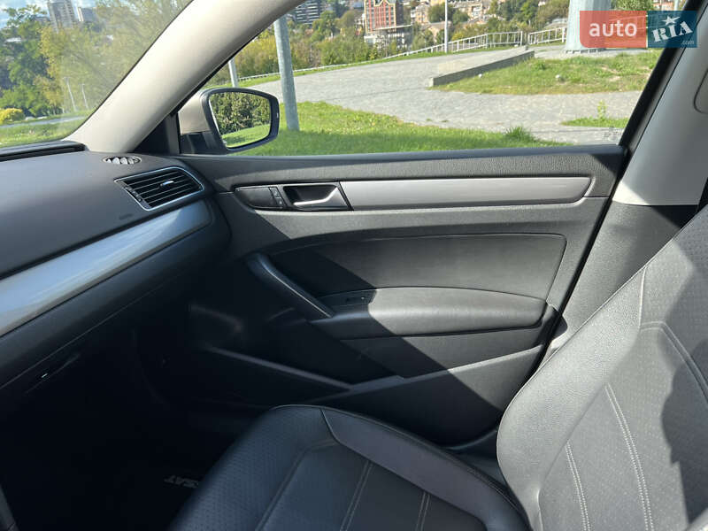 Седан Volkswagen Passat 2015 в Вінниці фото 26 Седан Volkswagen Passat 2015 в Вінниці