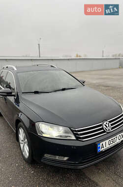 Универсал Volkswagen Passat 2011 в Буче