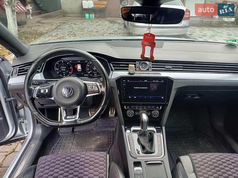 Універсал Volkswagen Passat 2017 в Ізяславі фото 9 Універсал Volkswagen Passat 2017 в Ізяславі