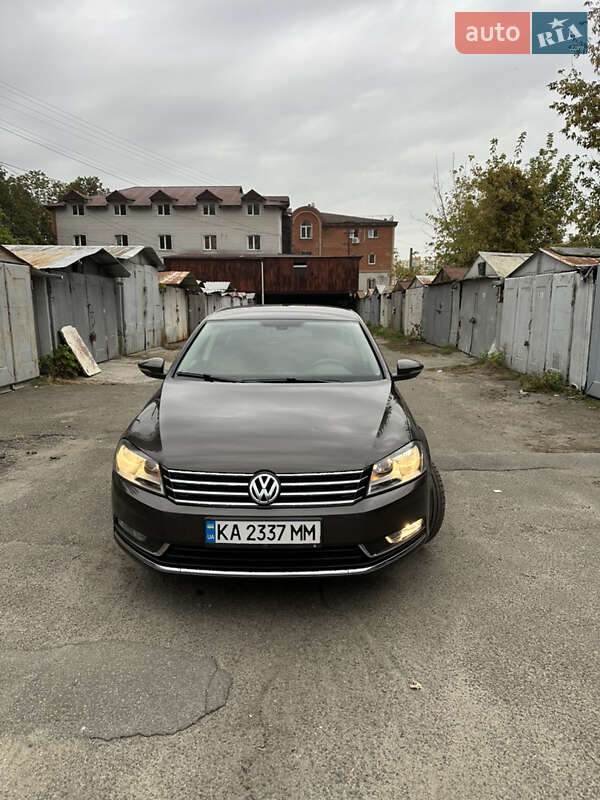Volkswagen Passat 2013 Volkswagen Passat 2013