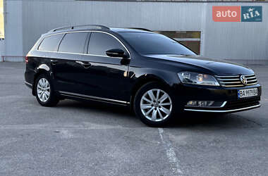 Універсал Volkswagen Passat 2013 в Кропивницькому
