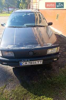 Універсал Volkswagen Passat 1992 в Монастирищеві