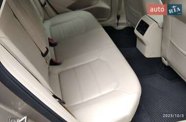 Седан Volkswagen Passat 2015 в Виннице