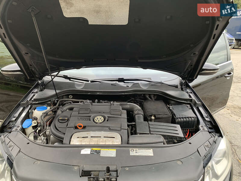 Универсал Volkswagen Passat 2013 в Житомире