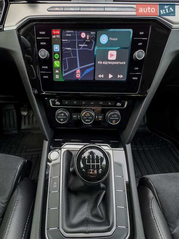 Універсал Volkswagen Passat 2018 в Тернополі фото 12 Універсал Volkswagen Passat 2018 в Тернополі