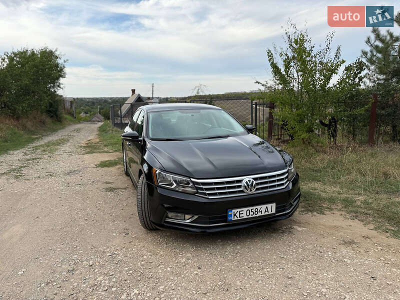 Седан Volkswagen Passat 2016 в Кривом Роге