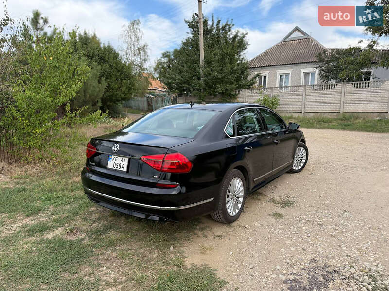 Седан Volkswagen Passat 2016 в Кривом Роге