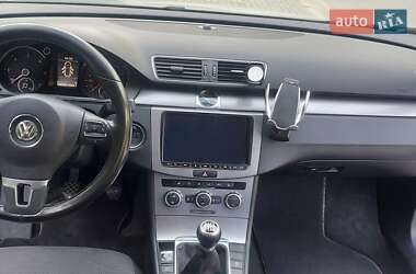 Универсал Volkswagen Passat 2011 в Запорожье