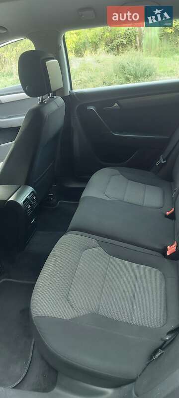 Универсал Volkswagen Passat 2011 в Запорожье