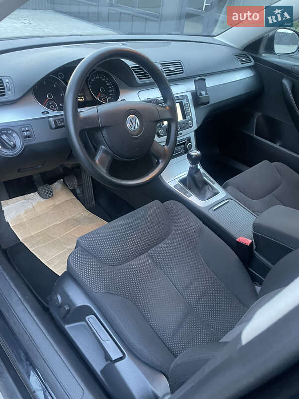 Универсал Volkswagen Passat 2010 в Ивано-Франковске фото 24 Универсал Volkswagen Passat 2010 в Ивано-Франковске