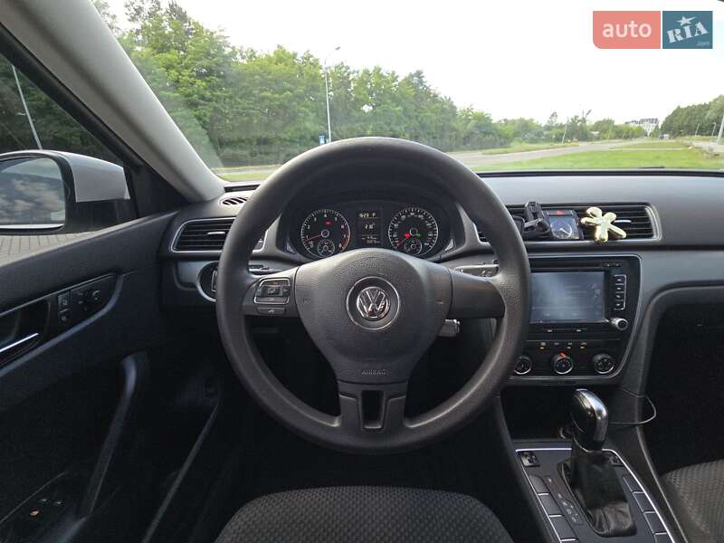 Седан Volkswagen Passat 2012 в Львове фото 18 Седан Volkswagen Passat 2012 в Львове