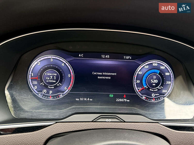 Седан Volkswagen Passat 2015 в Киеве