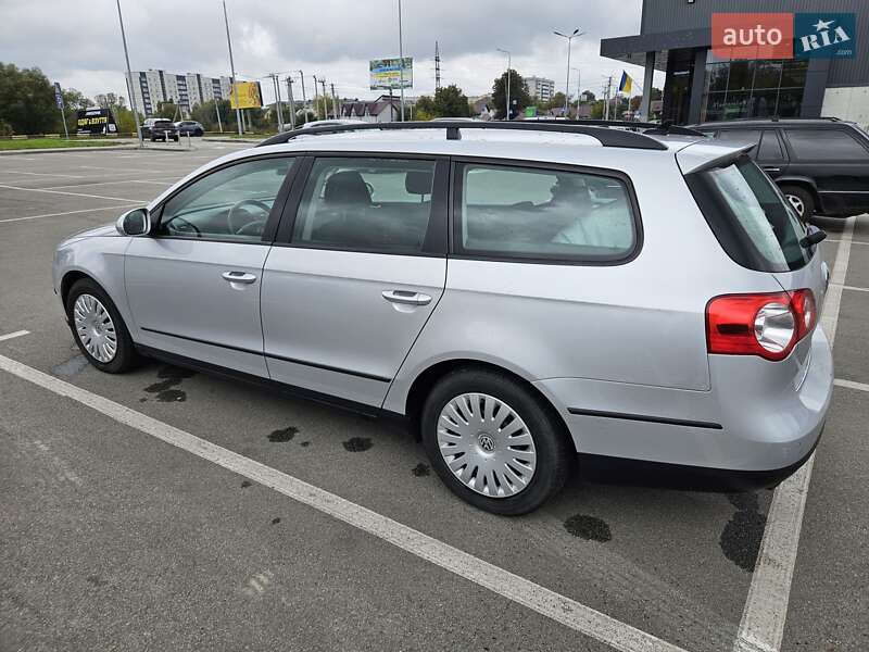 Универсал Volkswagen Passat 2009 в Ирпене