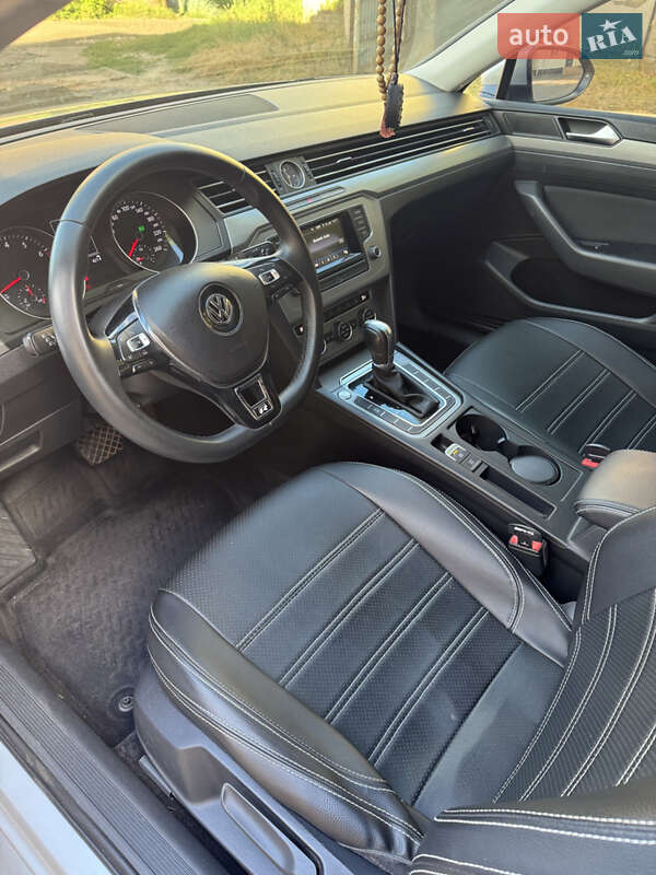 Седан Volkswagen Passat 2017 в Прилуках фото 17 Седан Volkswagen Passat 2017 в Прилуках