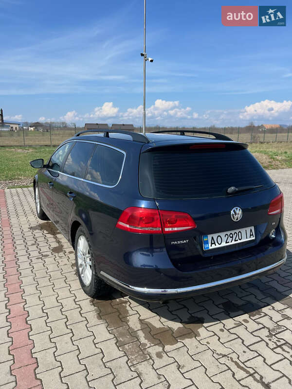 Универсал Volkswagen Passat 2013 в Русском Поле фото Универсал Volkswagen Passat 2013 в Русском Поле