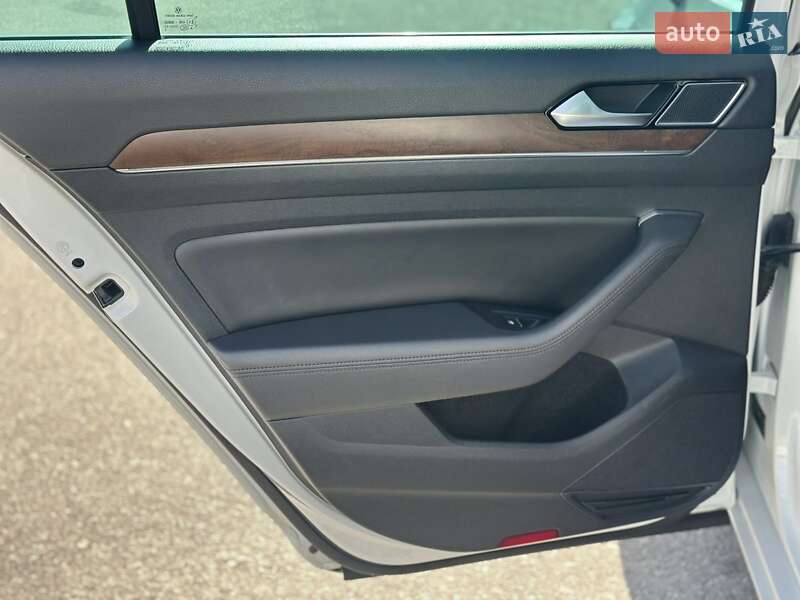 Седан Volkswagen Passat 2018 в Полтаве фото 22 Седан Volkswagen Passat 2018 в Полтаве