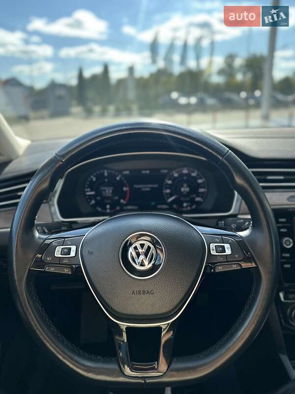 Седан Volkswagen Passat 2018 в Полтаве фото 45 Седан Volkswagen Passat 2018 в Полтаве