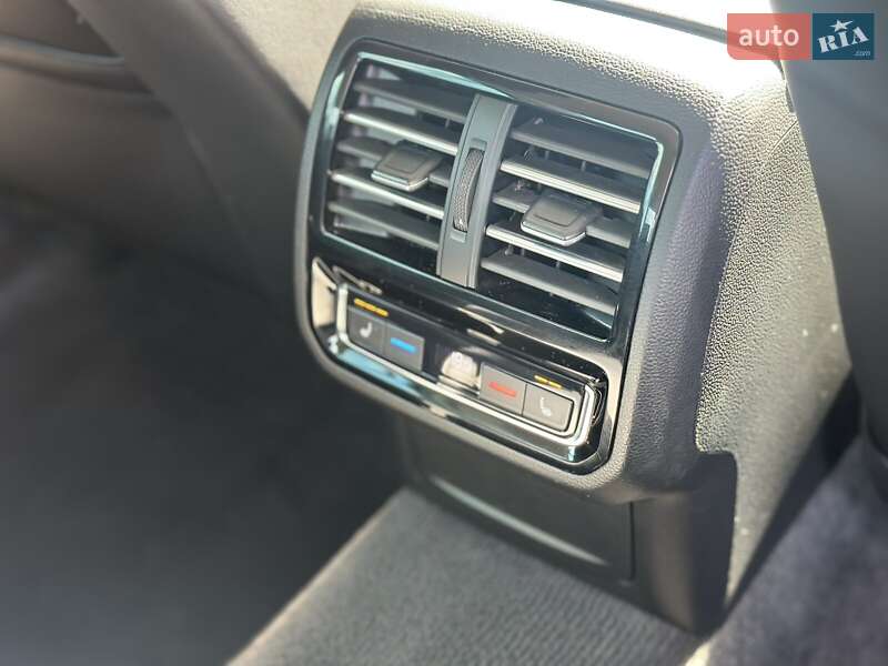 Седан Volkswagen Passat 2018 в Полтаве фото 30 Седан Volkswagen Passat 2018 в Полтаве