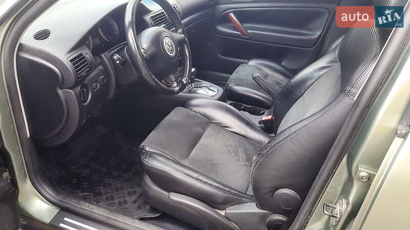 Седан Volkswagen Passat 2004 в Черкассах фото 5 Седан Volkswagen Passat 2004 в Черкассах