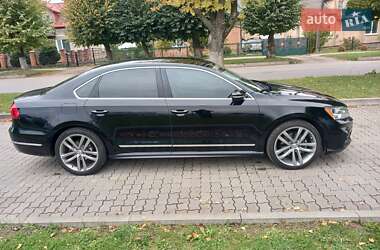 Седан Volkswagen Passat 2016 в Сокалі