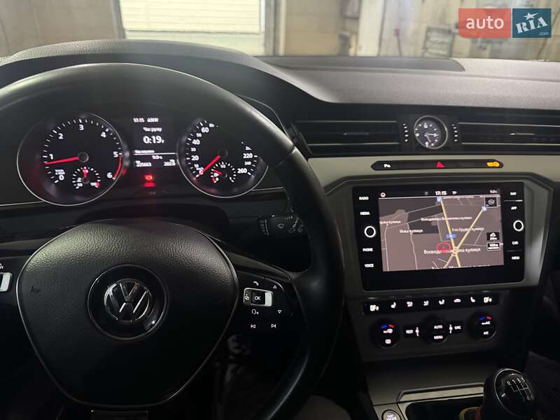 Универсал Volkswagen Passat 2017 в Снятине