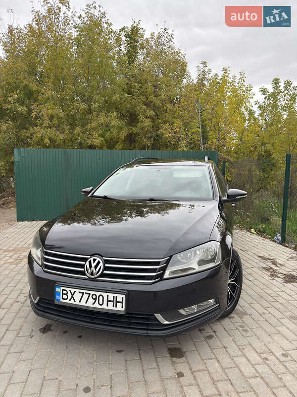 Універсал Volkswagen Passat 2013 в Радомишлі