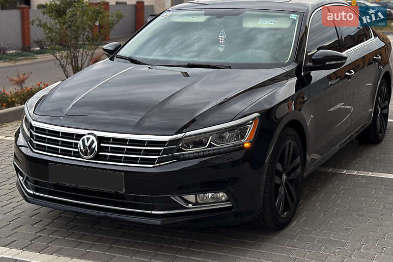 Седан Volkswagen Passat 2018 в Киеве фото 3 Седан Volkswagen Passat 2018 в Киеве