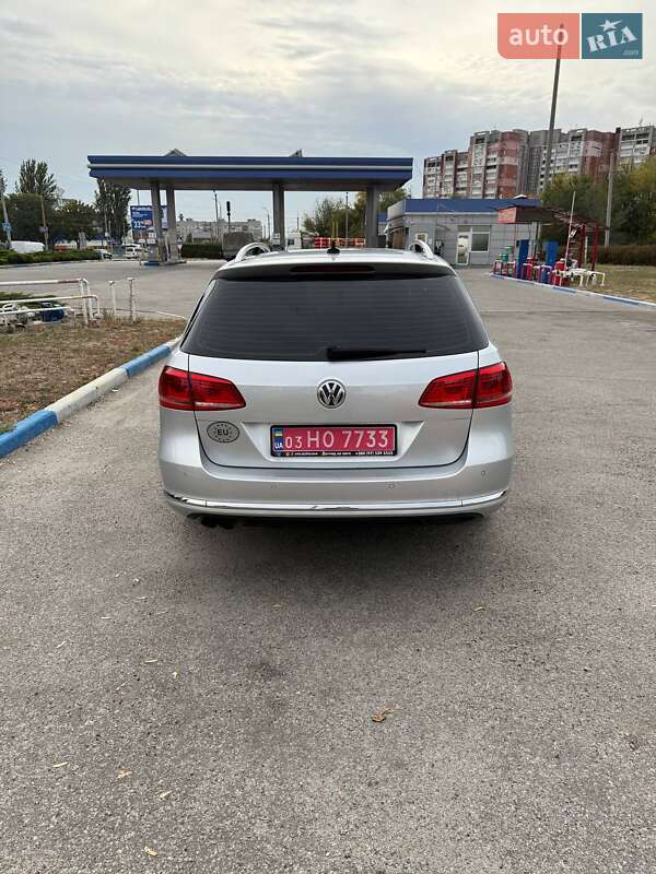 Универсал Volkswagen Passat 2014 в Днепре