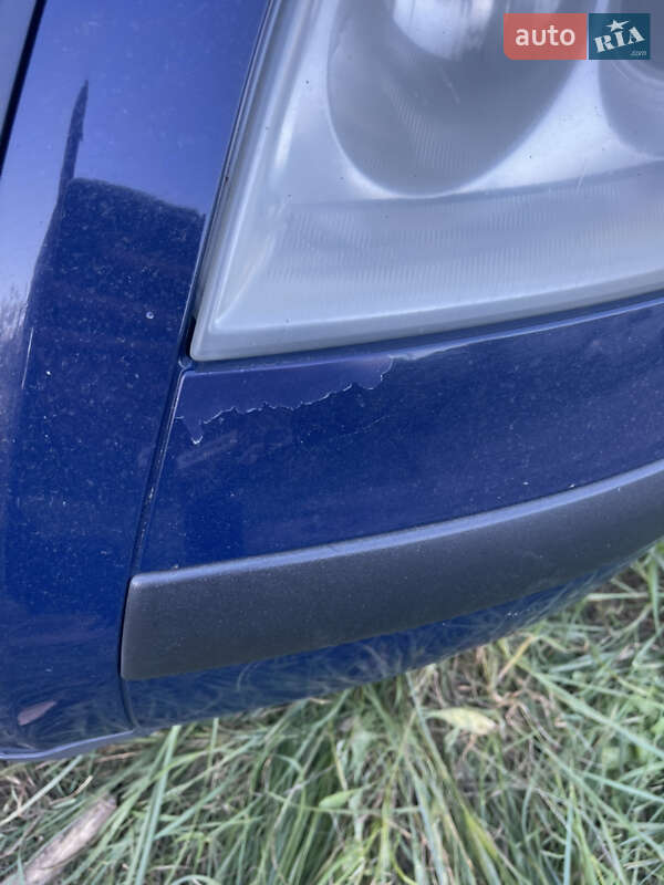 Седан Volkswagen Passat 2002 в Киеве фото 14 Седан Volkswagen Passat 2002 в Киеве