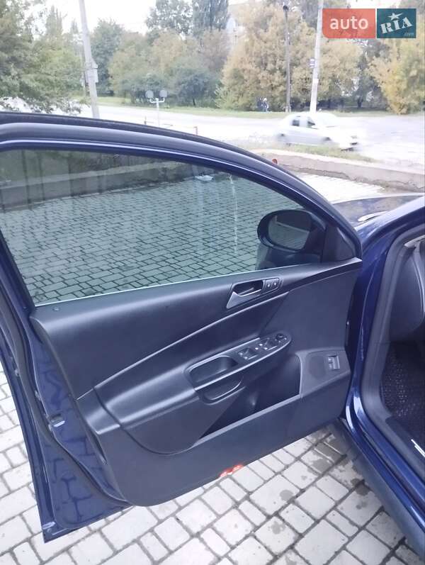 Универсал Volkswagen Passat 2008 в Каменец-Подольском