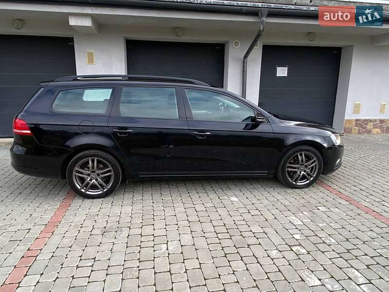 Універсал Volkswagen Passat 2013 в Тернополі